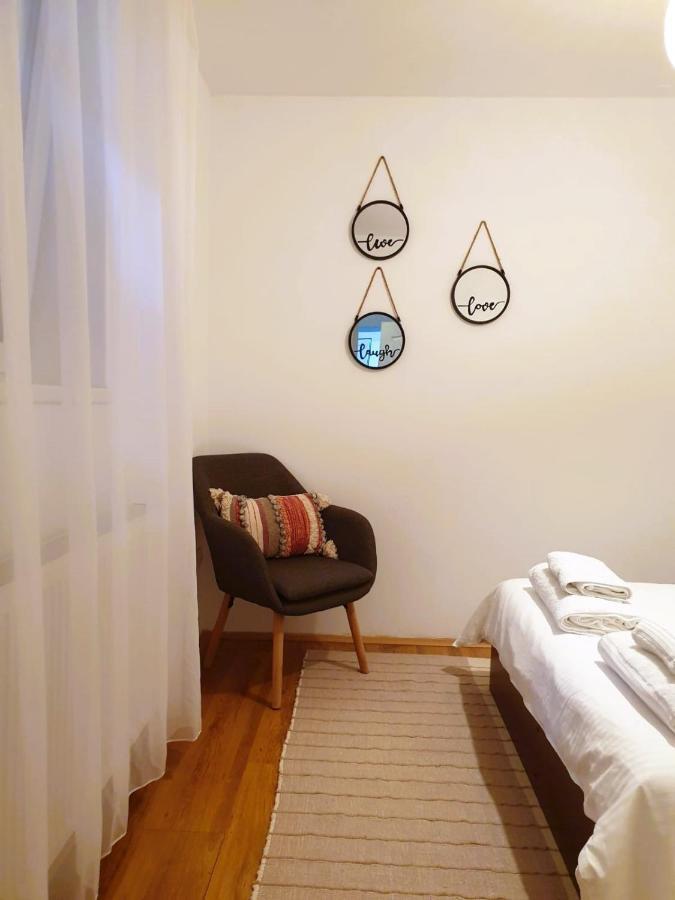 Charming Hideaway In The Heart Of Timisoara! Apartment Exterior photo